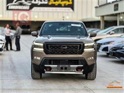 نيسان فرونتر
